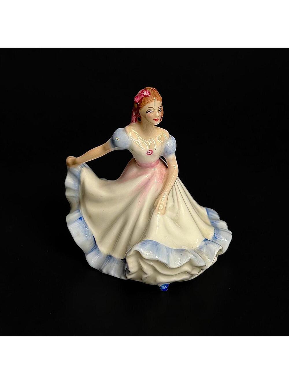 Royal Doulton Ninette HN3215 Figurine Designed By Peggy Davies 1970 - 4" - 10213